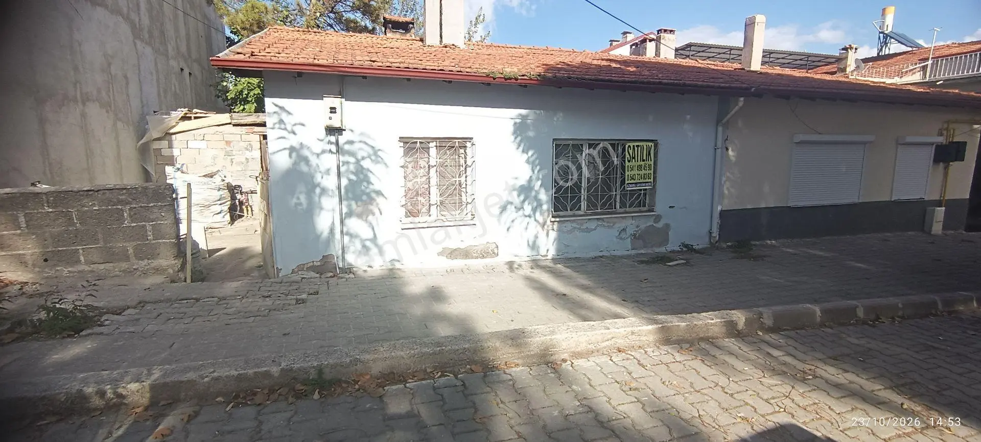 Uluoymak Cami Karşısında Satılık Deprem Evi