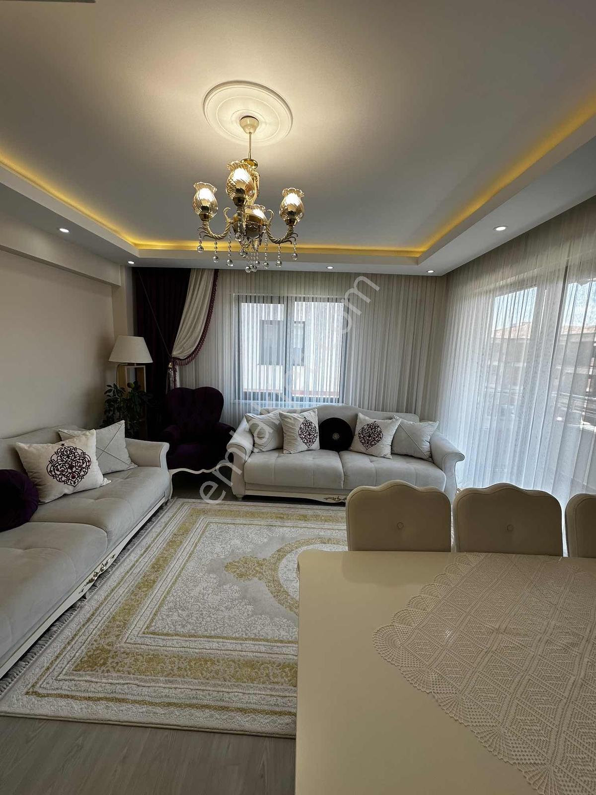 Şirintepede Satılık Geniş 3+1 Daire — fotoğraf 12