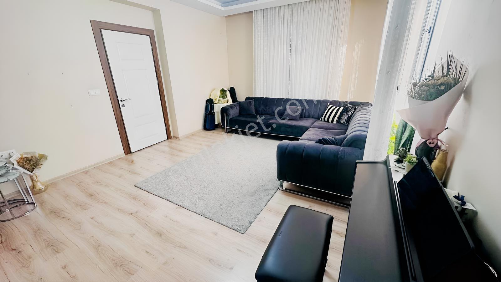 G A Dan Balkan Erk Prestije Sitesinde Bakımlı Satılık 2+1 Daire — fotoğraf 9