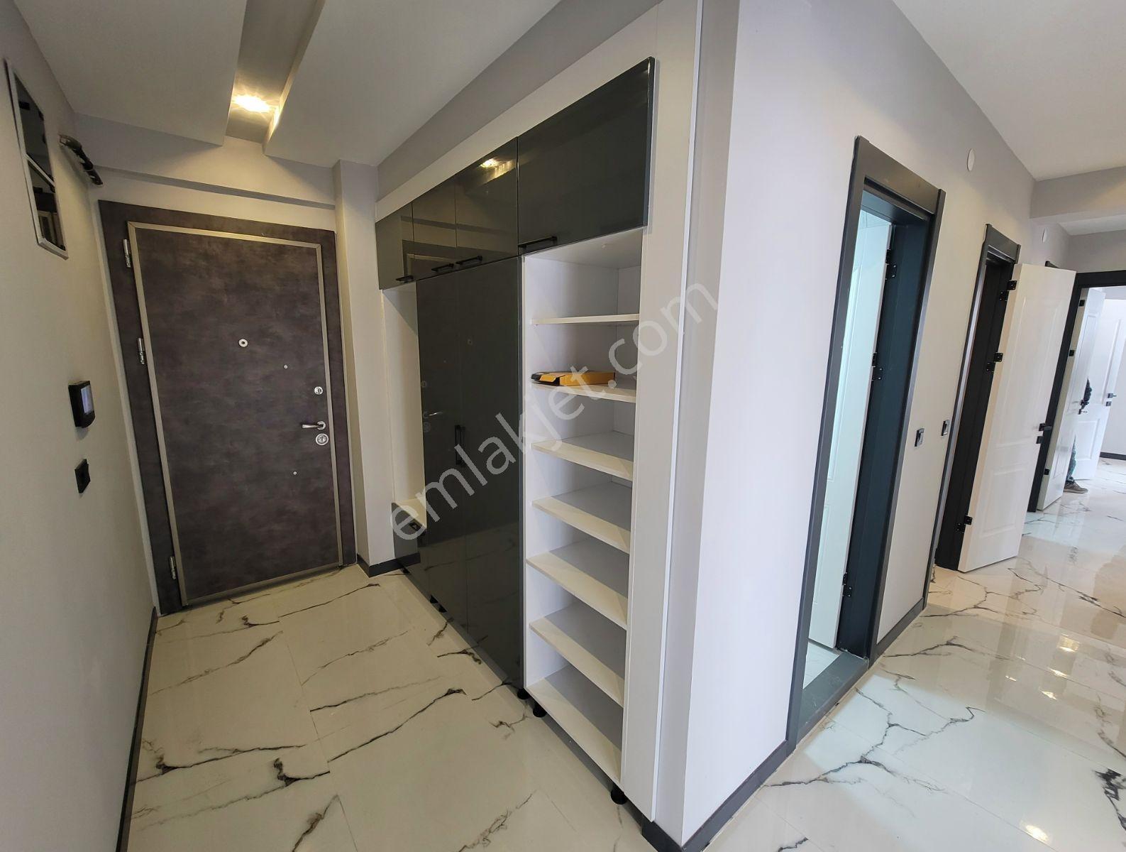 Camlıca Mah Sıte Icerısınde Genıs Net 155m² 3+1 Ozel Garajlı — fotoğraf 4