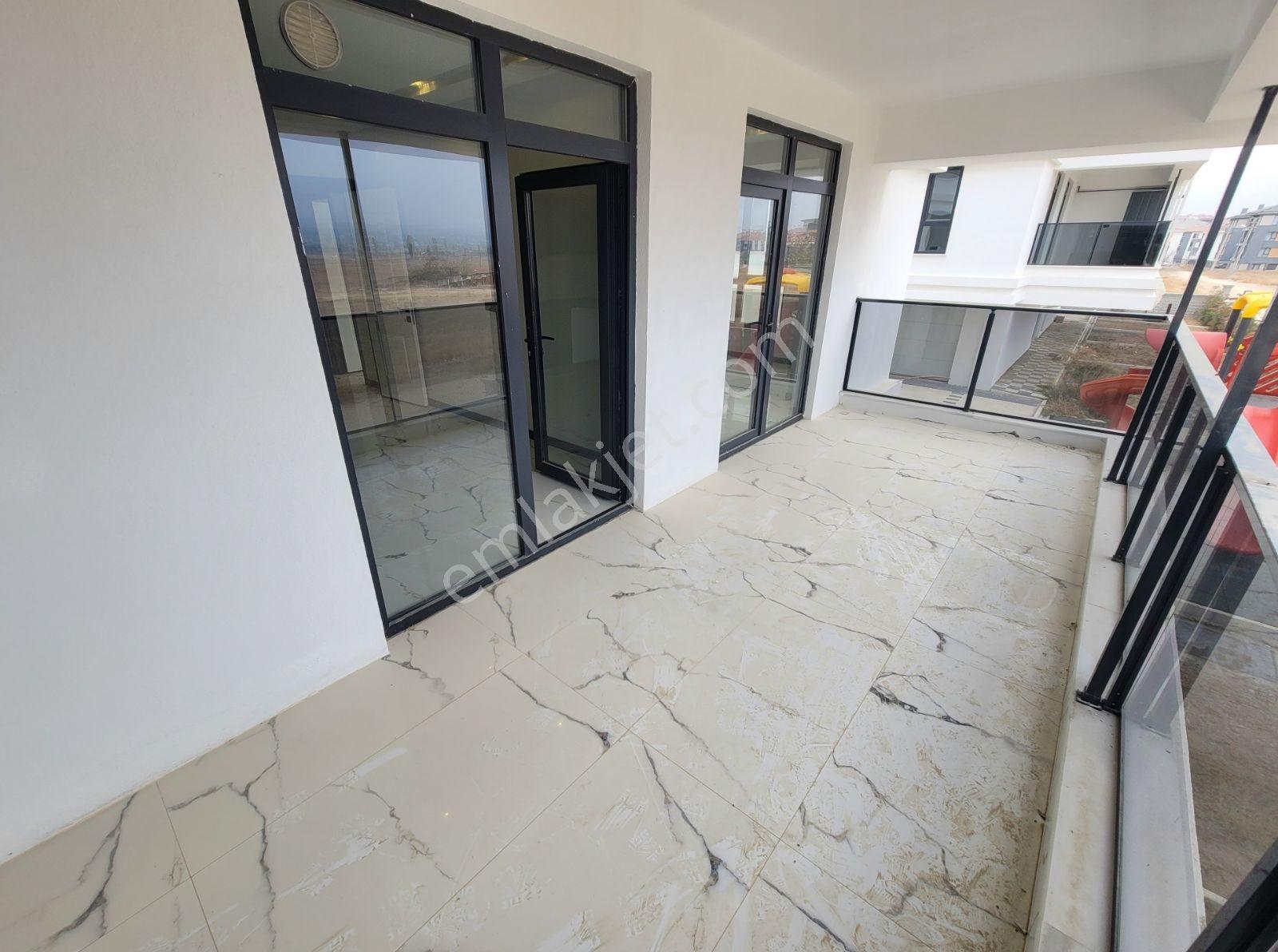 Camlıca Mah Sıte Icerısınde Genıs Net 155m² 3+1 Ozel Garajlı — fotoğraf 7