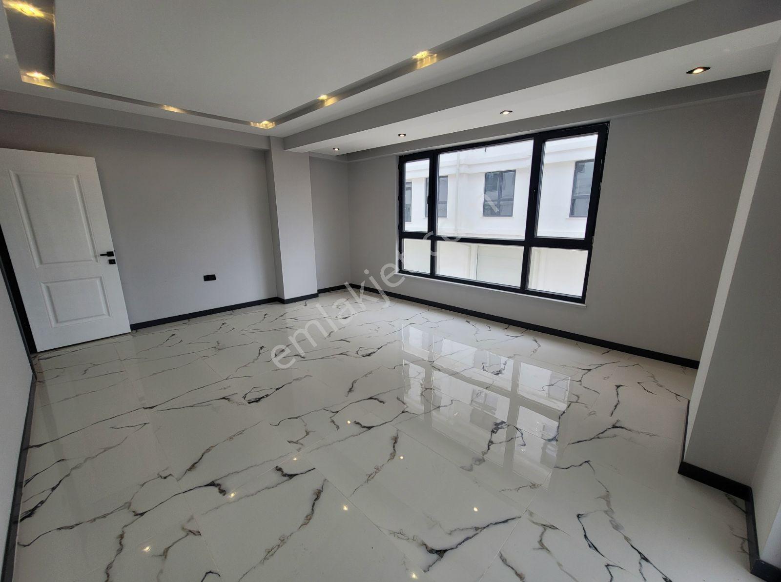 Camlıca Mah Sıte Icerısınde Genıs Net 155m² 3+1 Ozel Garajlı — fotoğraf 14