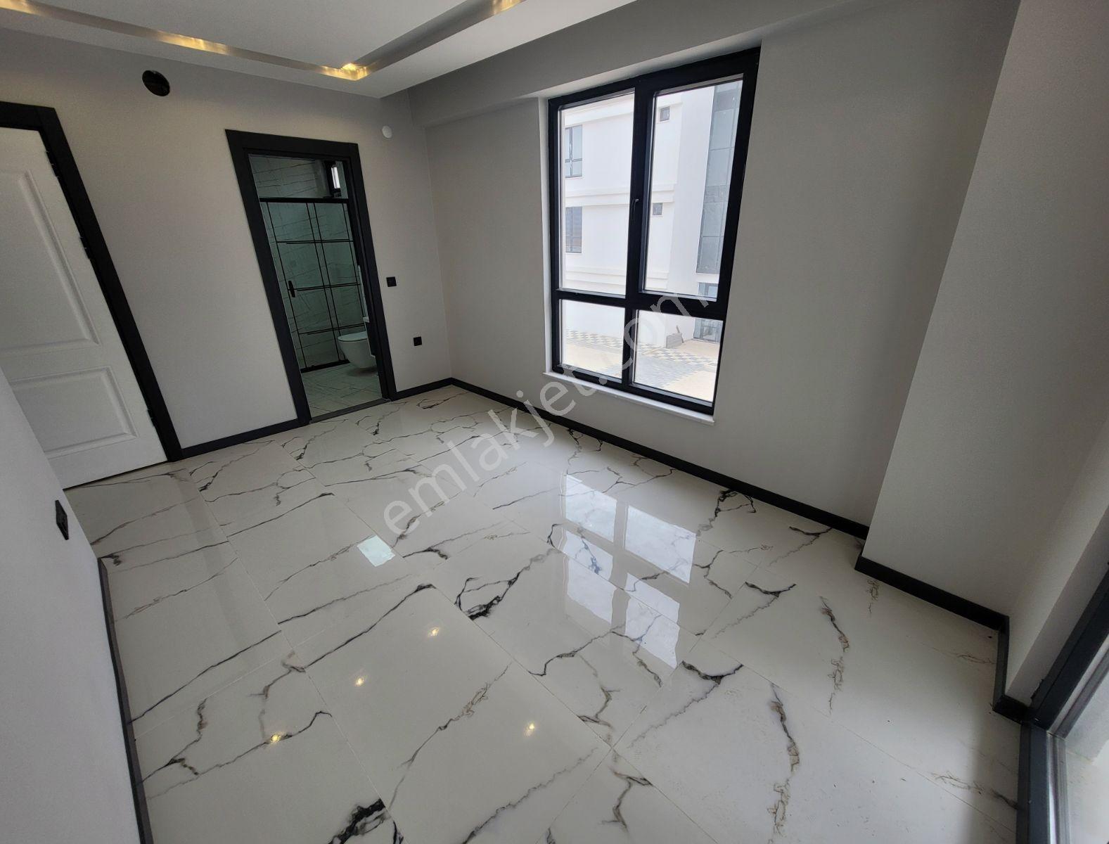 Camlıca Mah Sıte Icerısınde Genıs Net 155m² 3+1 Ozel Garajlı — fotoğraf 31