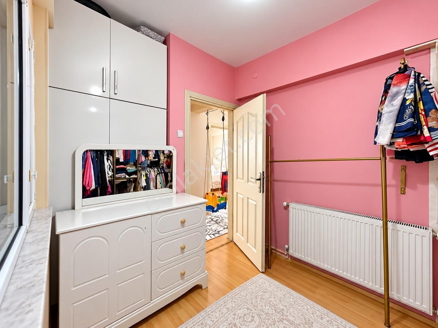 Adapazarı Şeker Mahallesinde Ferah & Geniş 3+1 Satılık Daire — fotoğraf 8
