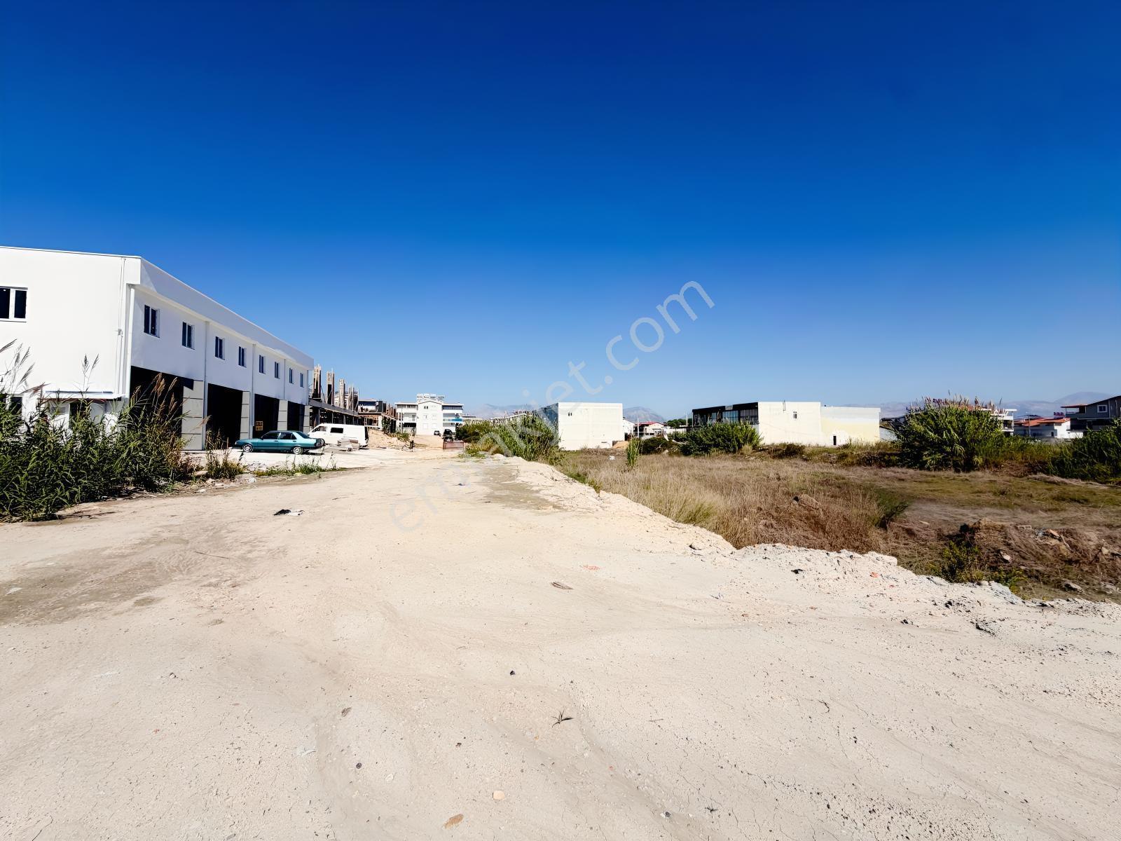 Antalya Manavgat Sarılar Mahallesi Satılık Ticari Arsa