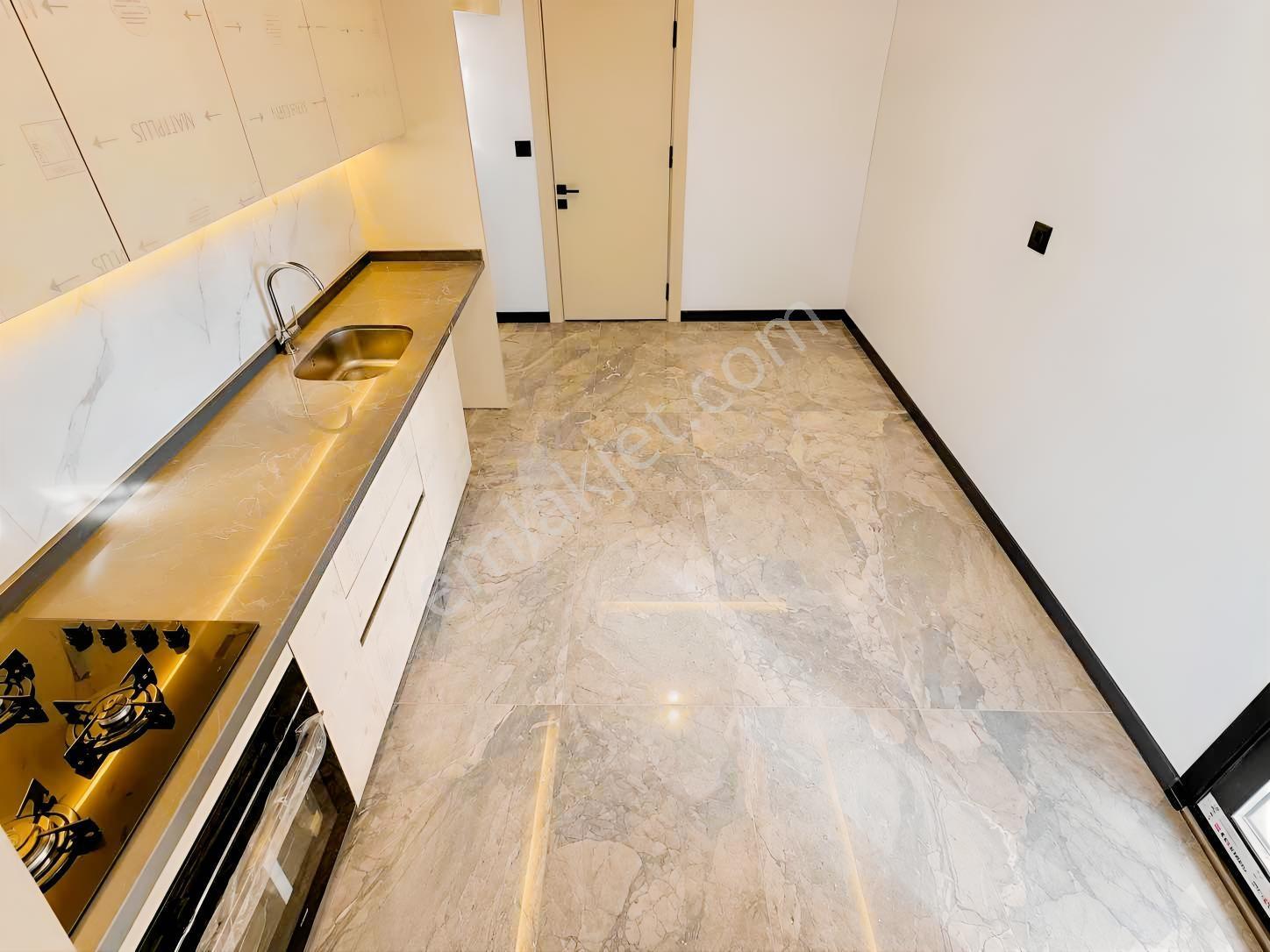 Onmax Bahçelievler'de Satılık Sıfır 3+1 140 M2 Doğalgazlı Daire — fotoğraf 7