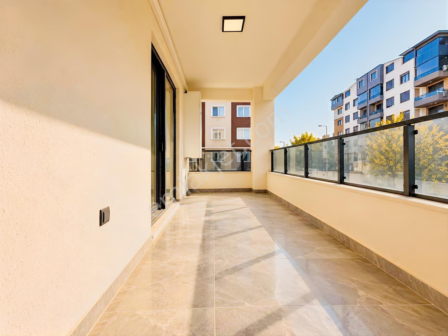 Onmax Bahçelievler'de Satılık Sıfır 3+1 140 M2 Doğalgazlı Daire — fotoğraf 8