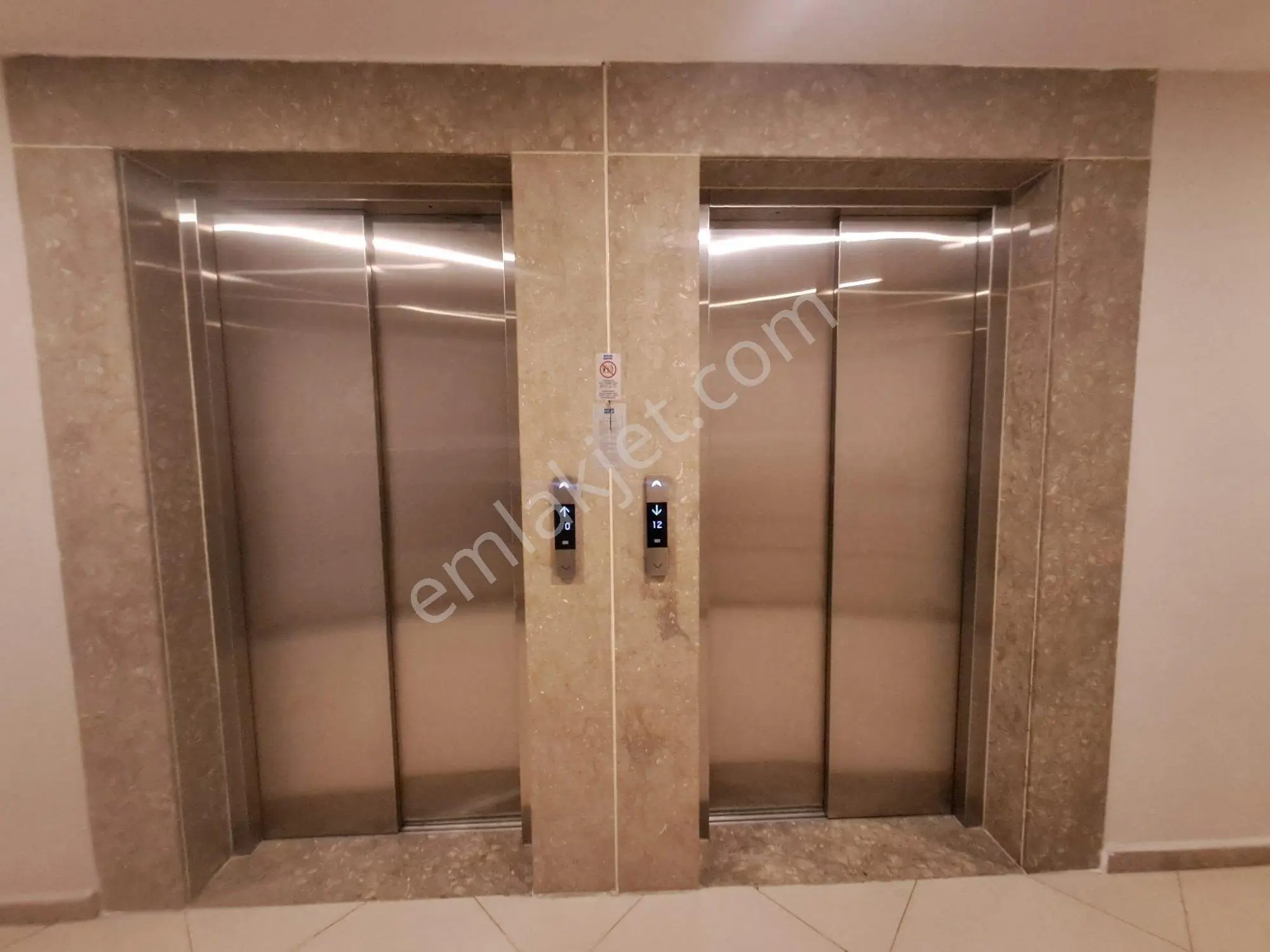 Küçükçekmece Teknikyapı Metropark Sitesinde Satılık 3+1 Daire — fotoğraf 4