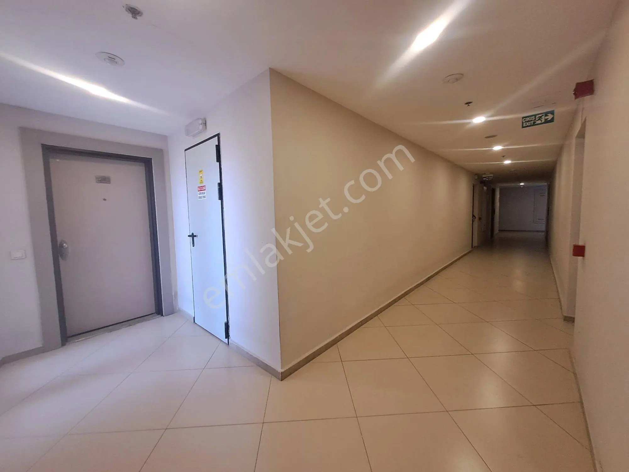 Küçükçekmece Teknikyapı Metropark Sitesinde Satılık 3+1 Daire — fotoğraf 5