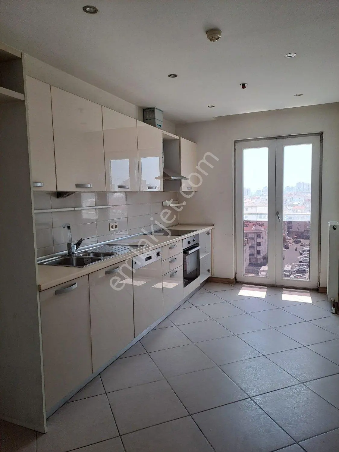 Küçükçekmece Teknikyapı Metropark Sitesinde Satılık 3+1 Daire — fotoğraf 17