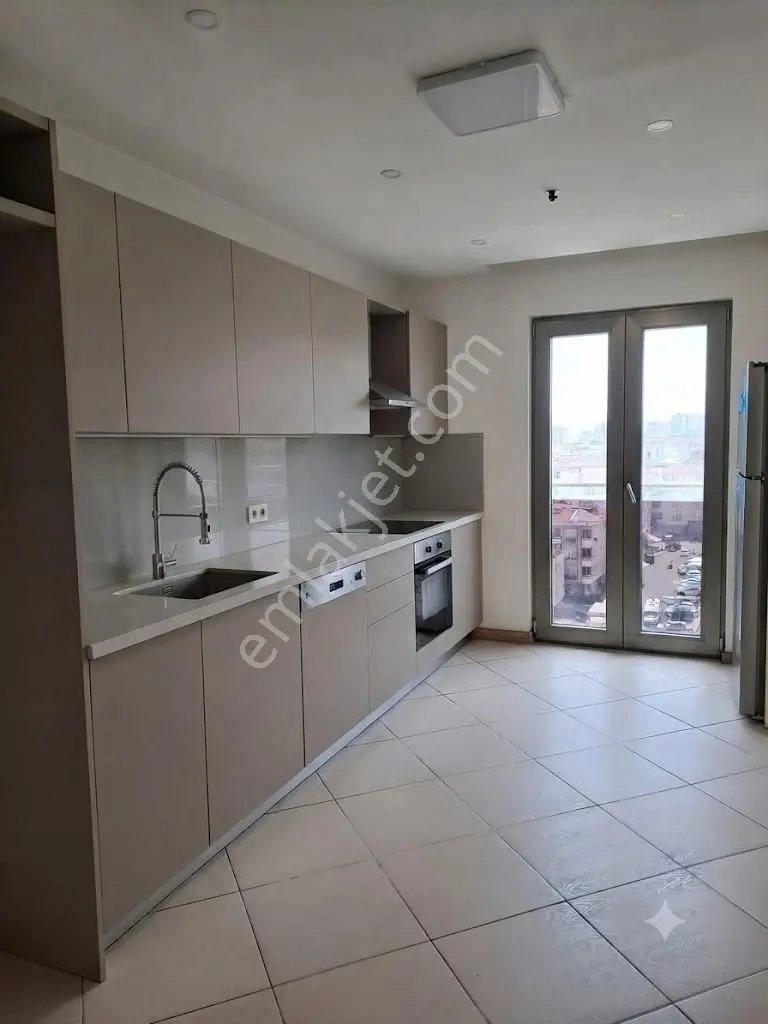Küçükçekmece Teknikyapı Metropark Sitesinde Satılık 3+1 Daire — fotoğraf 18