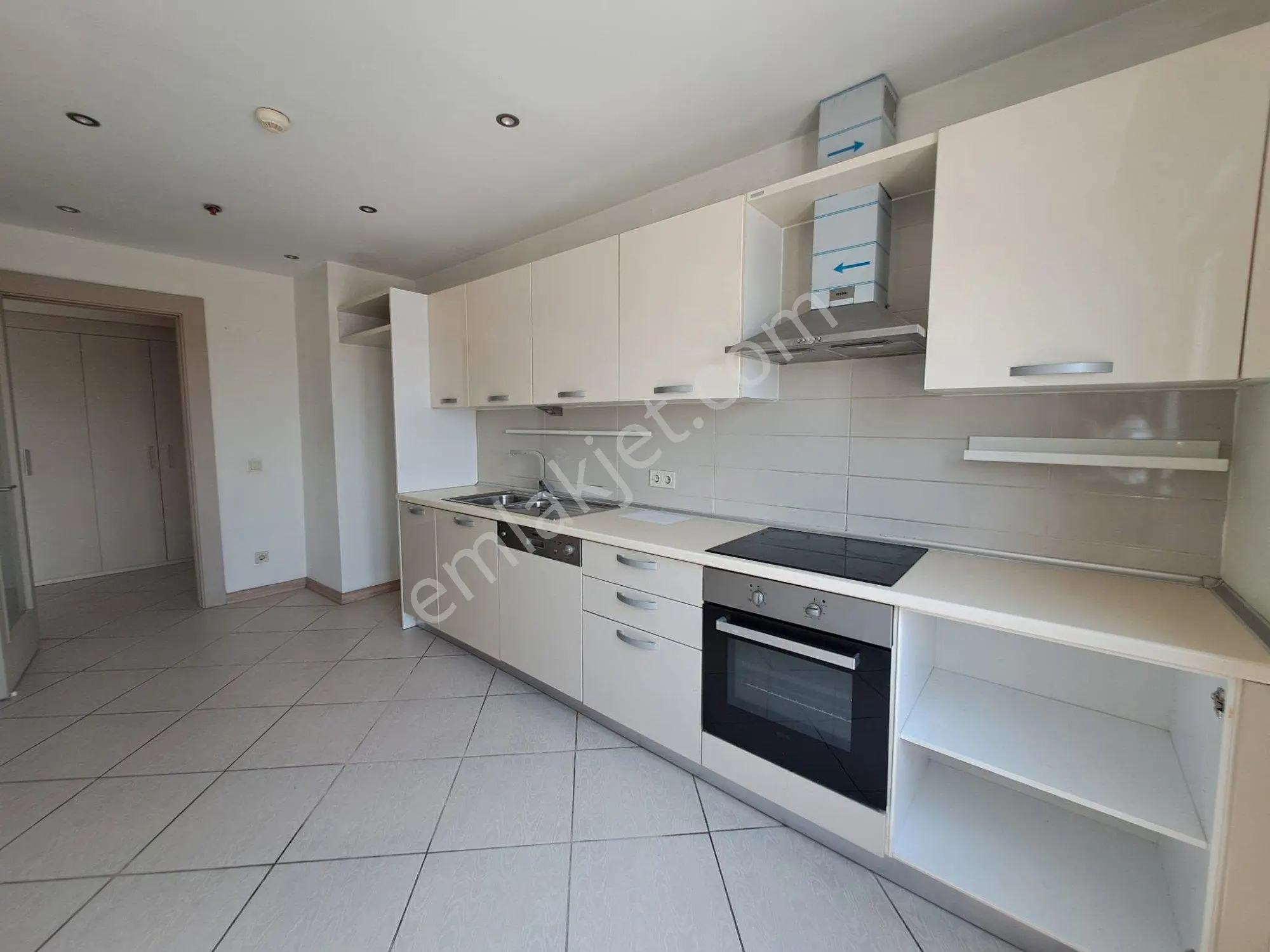 Küçükçekmece Teknikyapı Metropark Sitesinde Satılık 3+1 Daire — fotoğraf 19