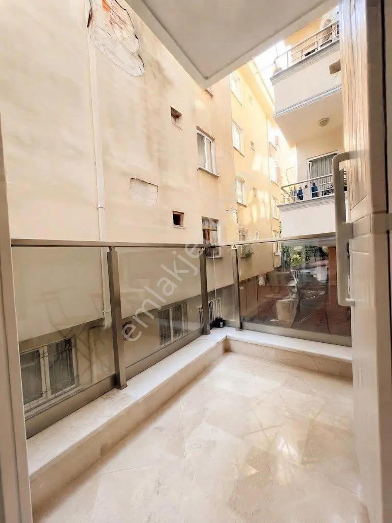Bahçelievler Devlet Hastanesi’ne Yakın | Ulaşımı Kolay | Satılık 2+1 — fotoğraf 16