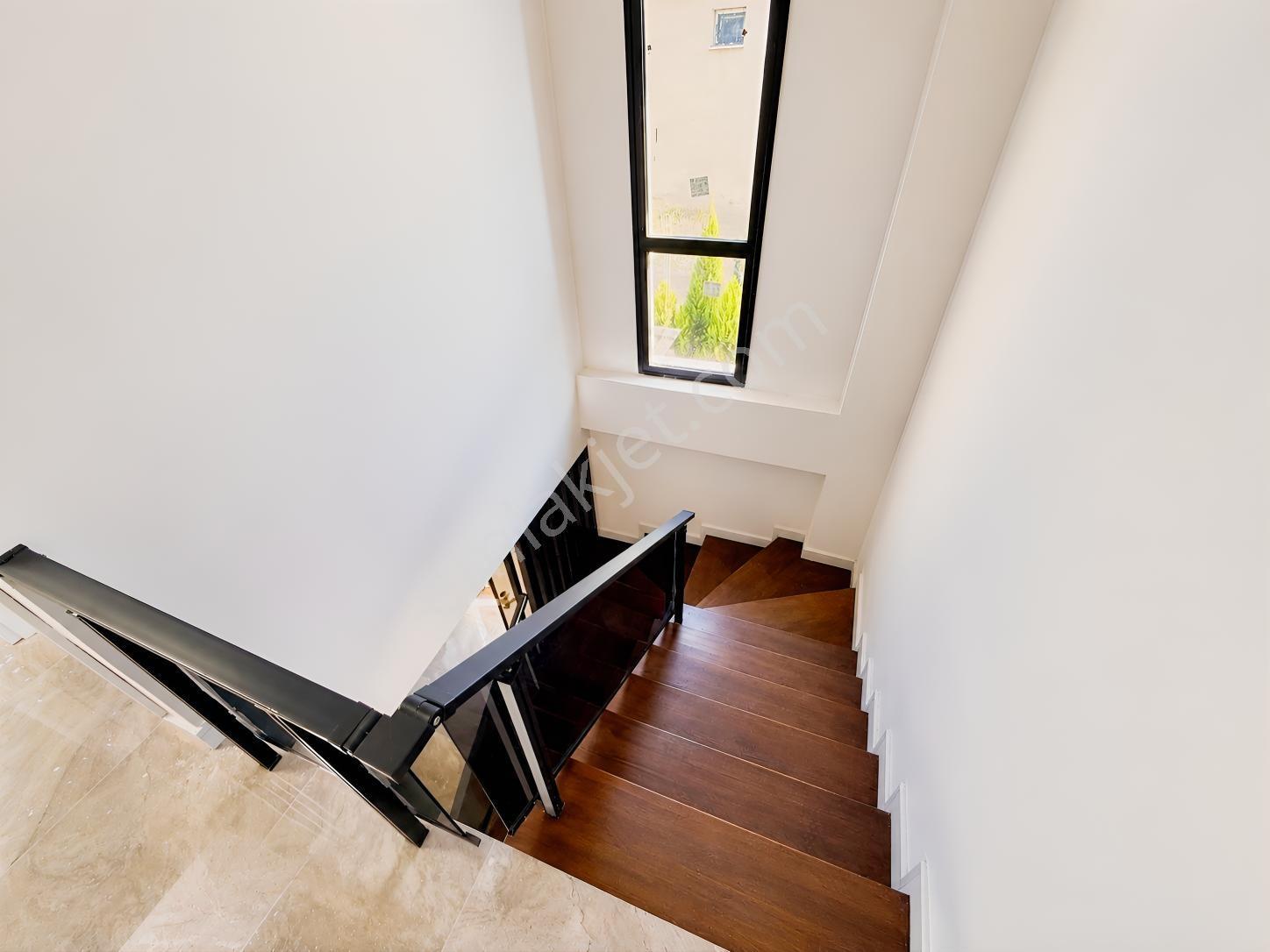 İzden Şambayadında Kendi Elektriğini Üreten Lüks 5+1 Villa — fotoğraf 10