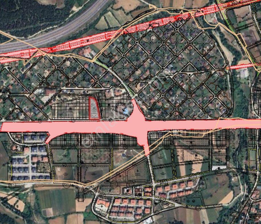 Bolu Paşaköy'de D-100 Üzerinde 4.866 M² Otel İmarlı Arsa | E:3.00 | 45 M — fotoğraf 7
