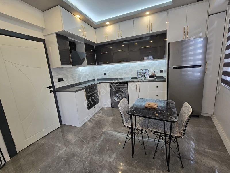 Yüksekalan Mah Ara Kat Ayrı Mutfaklı 2+1 Eşyalı Daire — fotoğraf 10