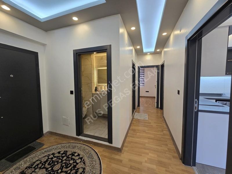 Yüksekalan Mah Ara Kat Ayrı Mutfaklı 2+1 Eşyalı Daire — fotoğraf 11
