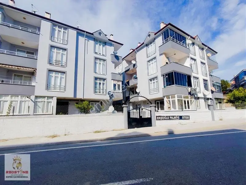Denize Ve Üniversiteye Yakın Kombili 1+1 Satılık Daire — fotoğraf 3