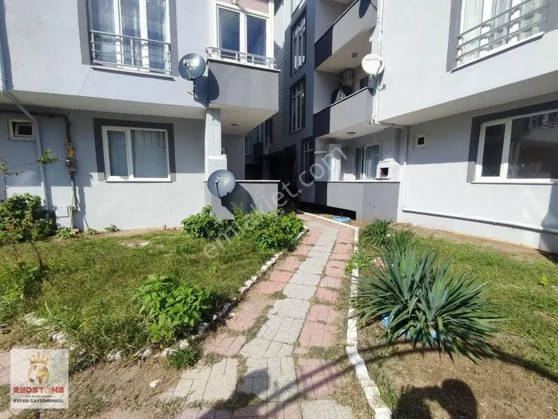 Denize Ve Üniversiteye Yakın Kombili 1+1 Satılık Daire — fotoğraf 5