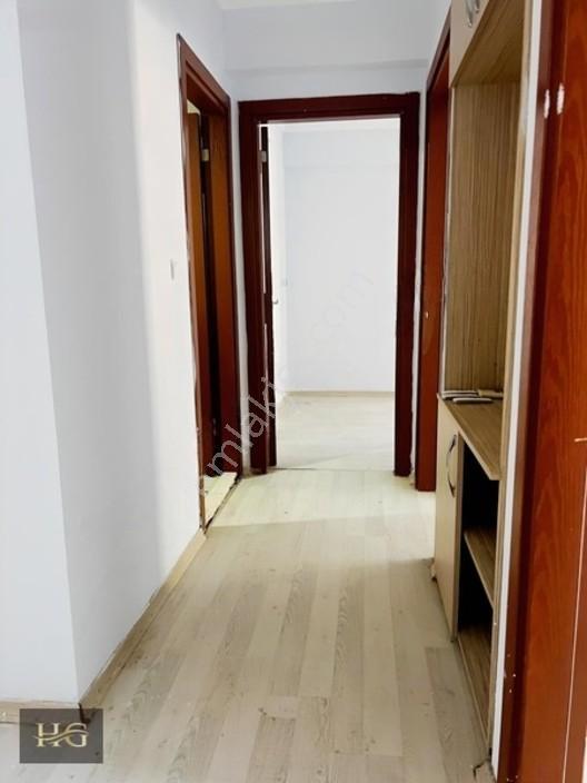 Güzelbahçe Yelki'de Satılık 75 M2 K.mutfak Balkonlu 2+1 Daire — fotoğraf 10