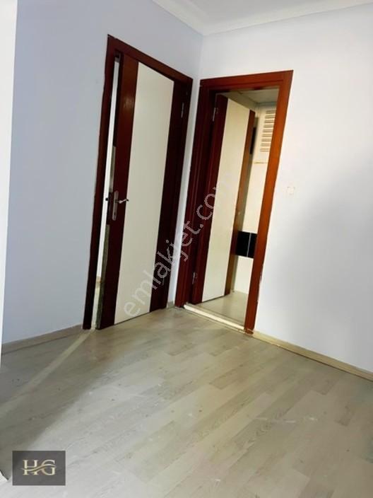 Güzelbahçe Yelki'de Satılık 75 M2 K.mutfak Balkonlu 2+1 Daire — fotoğraf 22