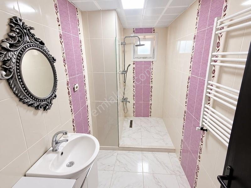 Buğra Dan 3 Etap Alarko Sitesinde Ara Katta Cadde Üzerinde 2+1 — fotoğraf 11