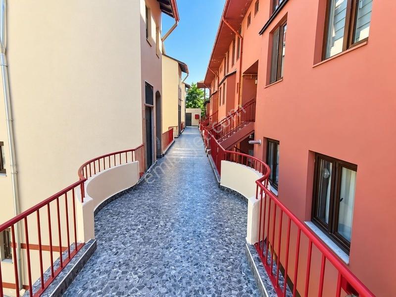 Buğra Dan 3 Etap Alarko Sitesinde Ara Katta Cadde Üzerinde 2+1 — fotoğraf 17