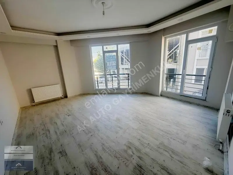 Tekirdağ Süleymanpaşa İstiklal Mahallesi Satılık 2+1 Daire — fotoğraf 3