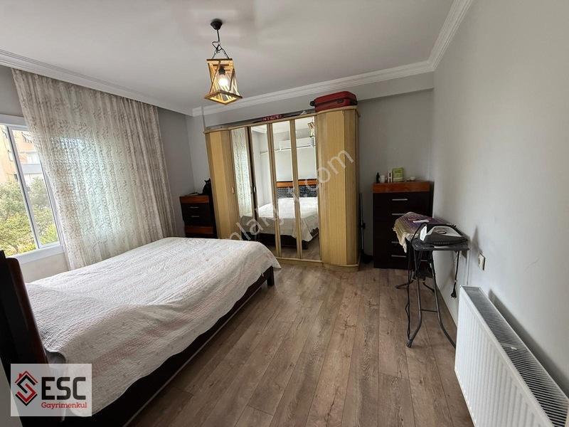 Esc'den 50.yıl Mah,de Nezih Semt,de, 2 Katlı Müstakil Ev Esc2103 — fotoğraf 15