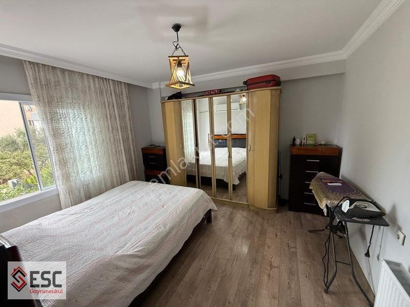 Esc'den 50.yıl Mah,de Nezih Semt,de, 2 Katlı Müstakil Ev Esc2103 — fotoğraf 16