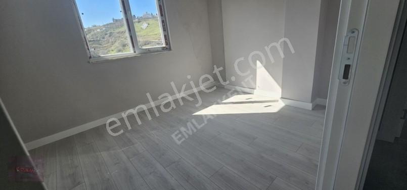 Emlak Kent'ten Salon Mutfak Ayrı,önü Açık 2+1 Satılık Daire — fotoğraf 17