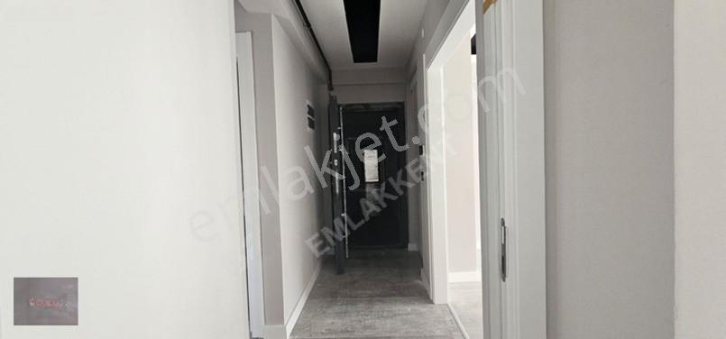 Emlak Kent'ten Salon Mutfak Ayrı,önü Açık 2+1 Satılık Daire — fotoğraf 19