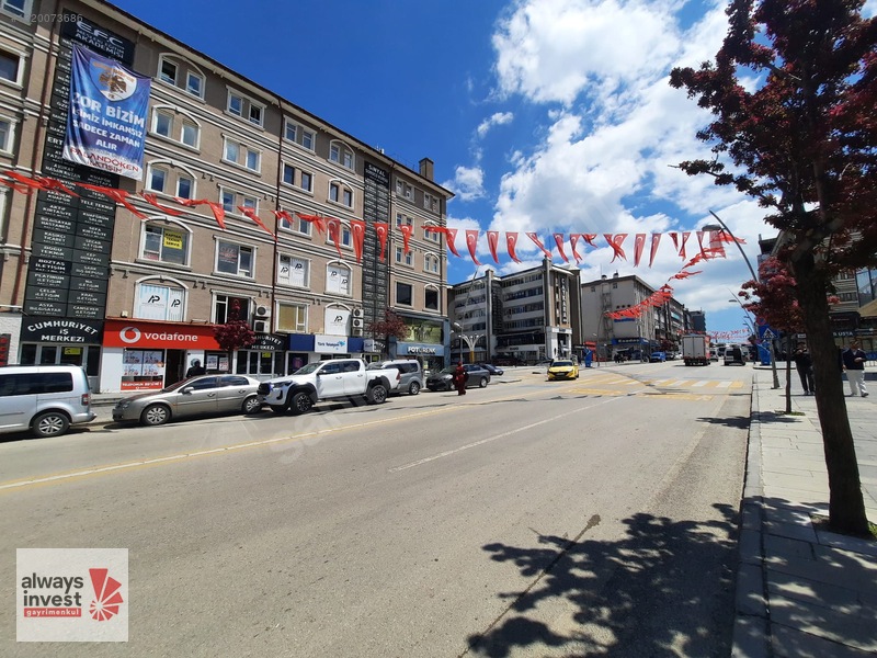 Always İnvest"den Cumhuriyet İşmerkezin'de Kiralık 1+1 Ofis