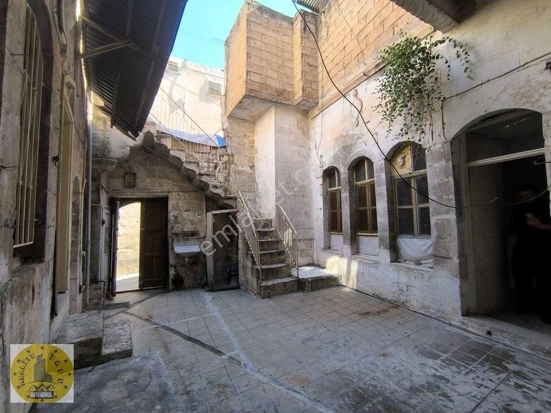 Realite Tapu Dan Narlı Ev Yanı Tarihi Müstakil Tek Tapu 2 Ev. — fotoğraf 22