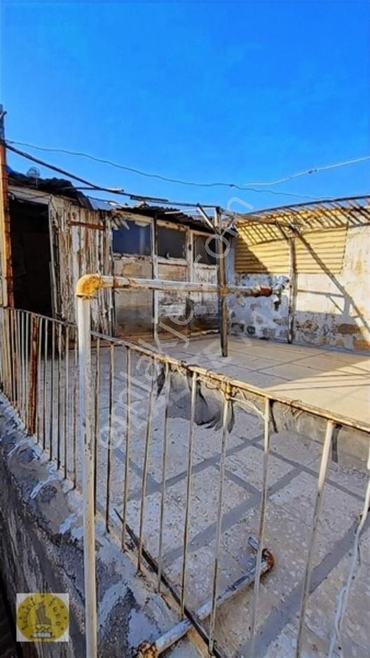 Realite Tapu Dan Narlı Ev Yanı Tarihi Müstakil Tek Tapu 2 Ev. — fotoğraf 26