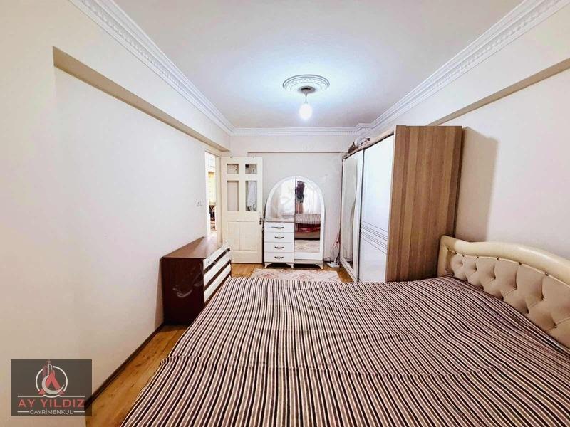 Manisa Topçu Asım Mah 2010 Yapımı 2+1 Bahçeli Daire — fotoğraf 9