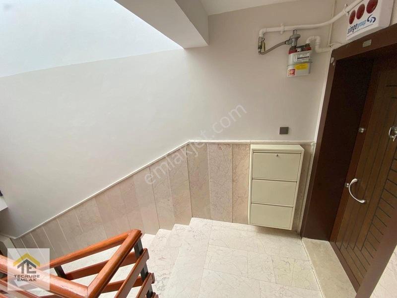 Genç Bina'da Açık Teraslı Dubleks 4+1 Güney Cephe Emsalsiz ! — fotoğraf 31