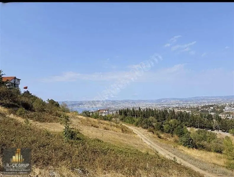 Başiskele Döngel Ful Deniz Manzaralı Villalık Arsa — fotoğraf 4