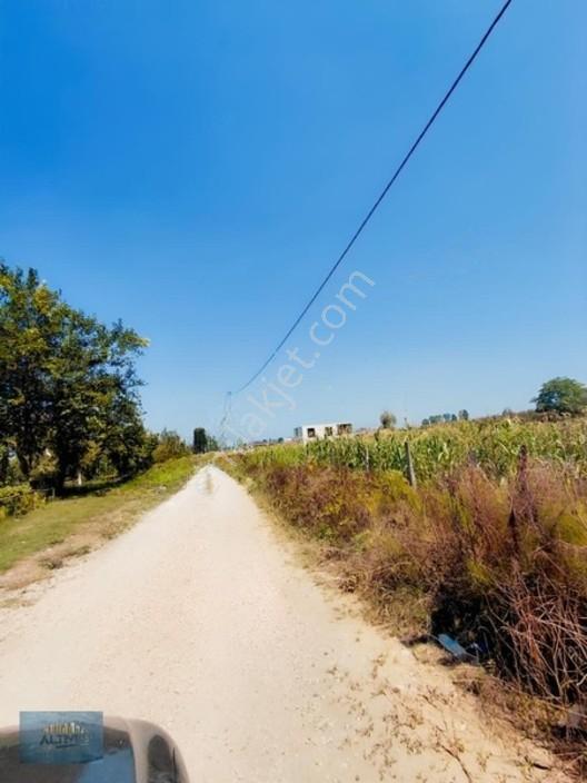 Villalar Bölgesinde Efsane Konum İmarlı Arsa — fotoğraf 5
