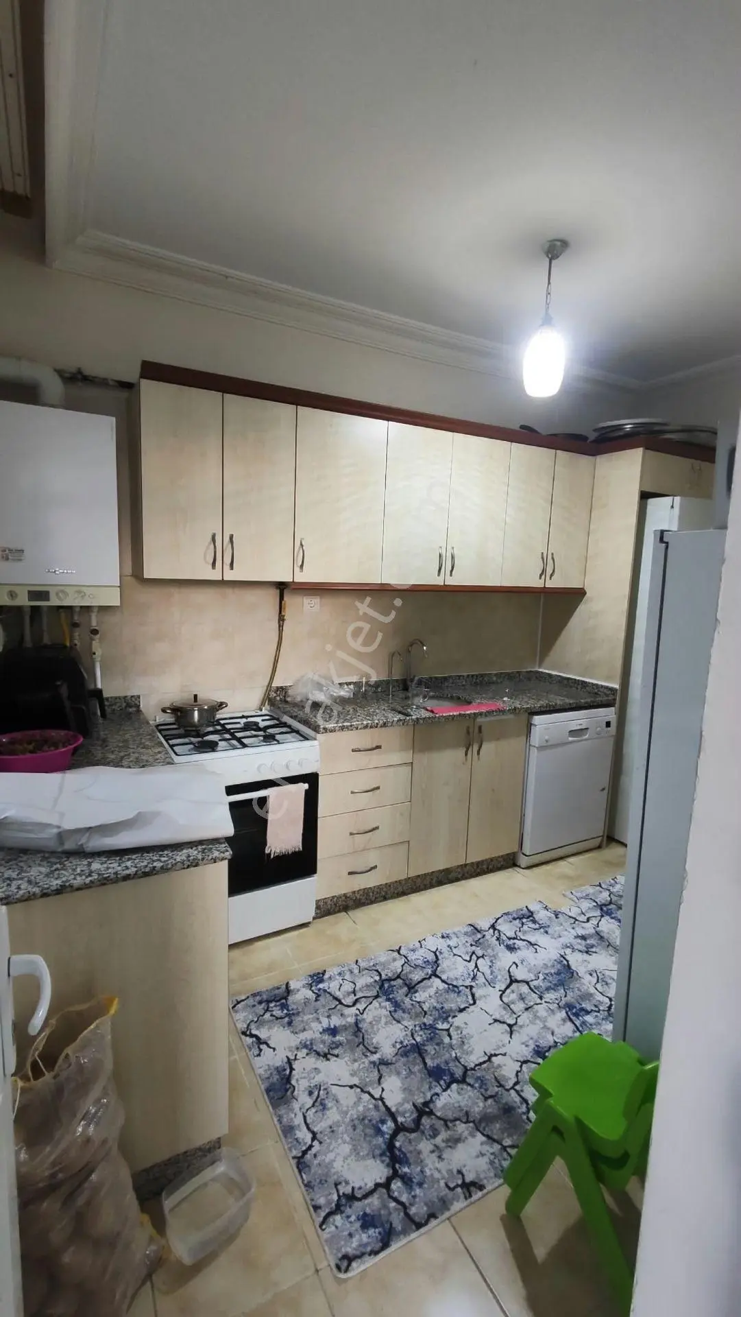 Karataş'ta Site İçinde, Krediye Uygun, Asansörlü 5 Katlı Binanın 2. Katında 2+1 Satılık Daire — fotoğraf 6