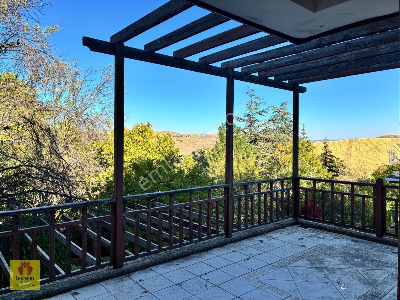 Ankara Beynam Dostlar Çiftliği Sitesi'nde 800 M2 Arsalı Müstakil Bahçeli Tripleks Villa — fotoğraf 11