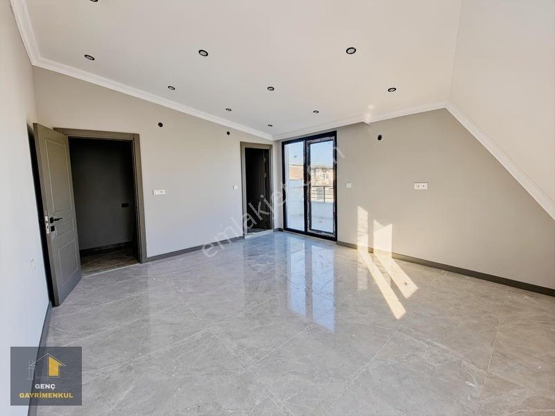 Kocaali'de Denize Yakın Konumda Oturuma Hazır 3+1 Triplex Villa — fotoğraf 12