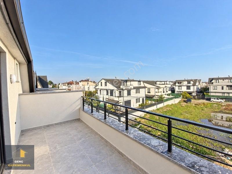 Kocaali'de Denize Yakın Konumda Oturuma Hazır 3+1 Triplex Villa — fotoğraf 14
