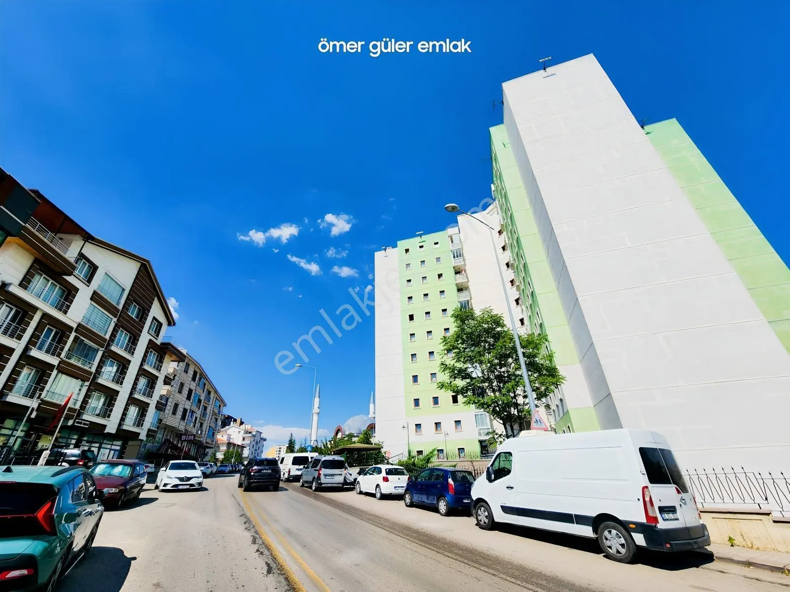 Güler^Den Keçiörende Cad. Üstü 4+1 170M2 Ara Kat Güney Bakımlı D