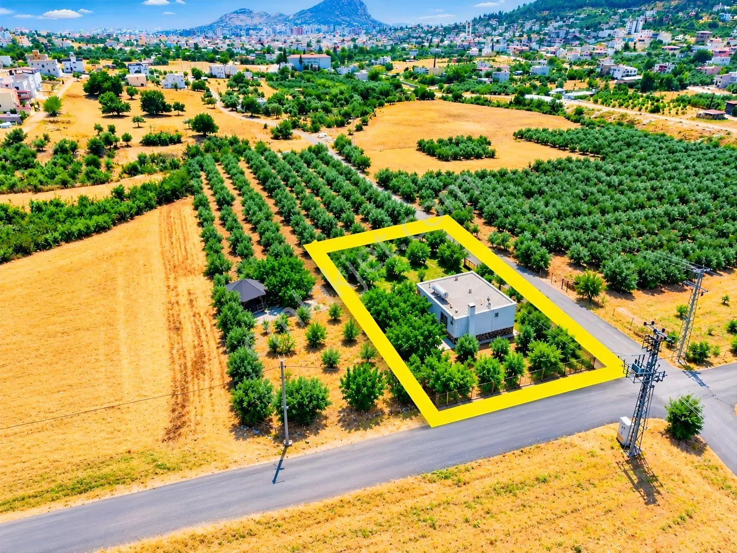 Kozan Gayrimenkulden Ağlıboğazda Lokasyonu Güzel Müstakil