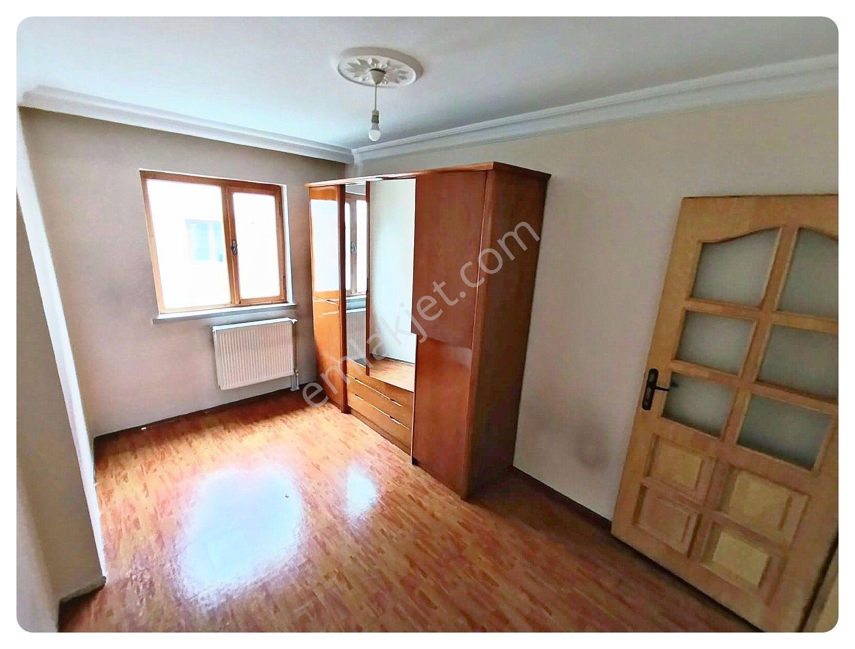 Güzelyakada Kök Tapu Ara Katta Güventepe Cadde Yakını Satlık 3+1 Daire — fotoğraf 20