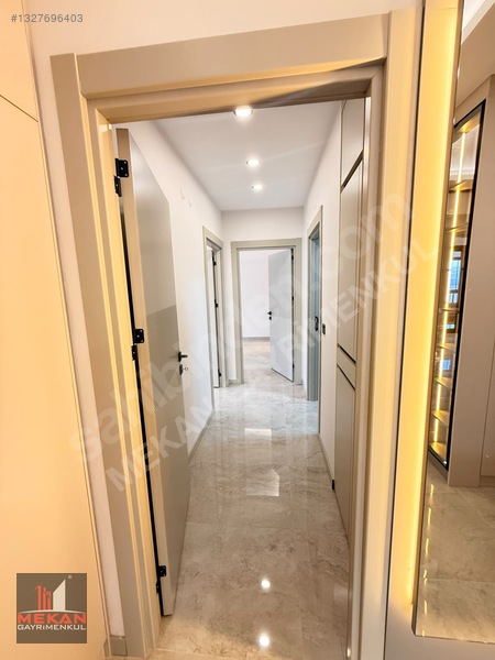 Mekan Satıyor Mehmet Akif Ersoy Caddesi Üzerinde 4+1 0 Daire — fotoğraf 26