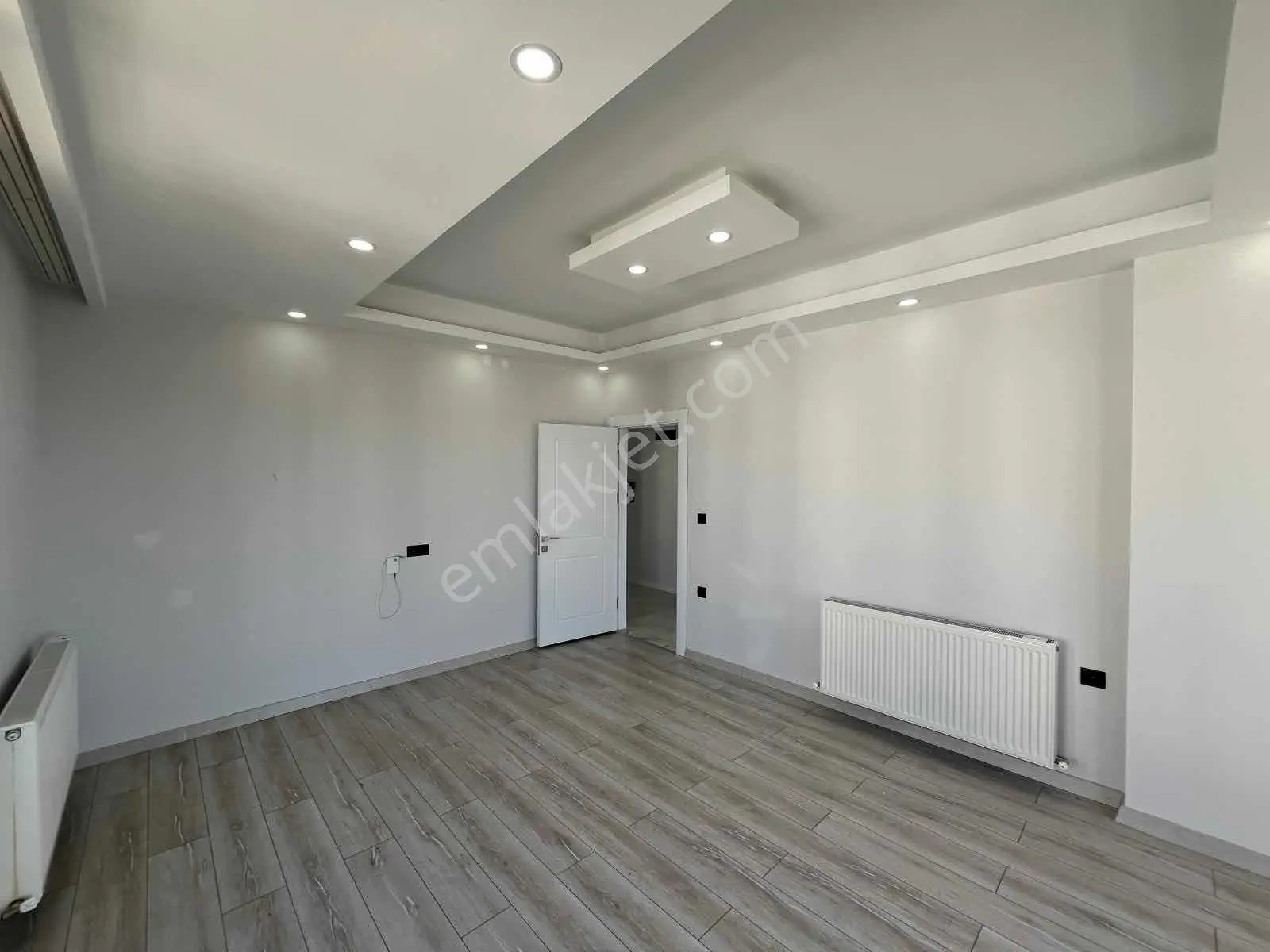 Yenişehir'de Sıfır 2+1 Güney Cephe Otopark Balkon Hastane Yakını — fotoğraf 4