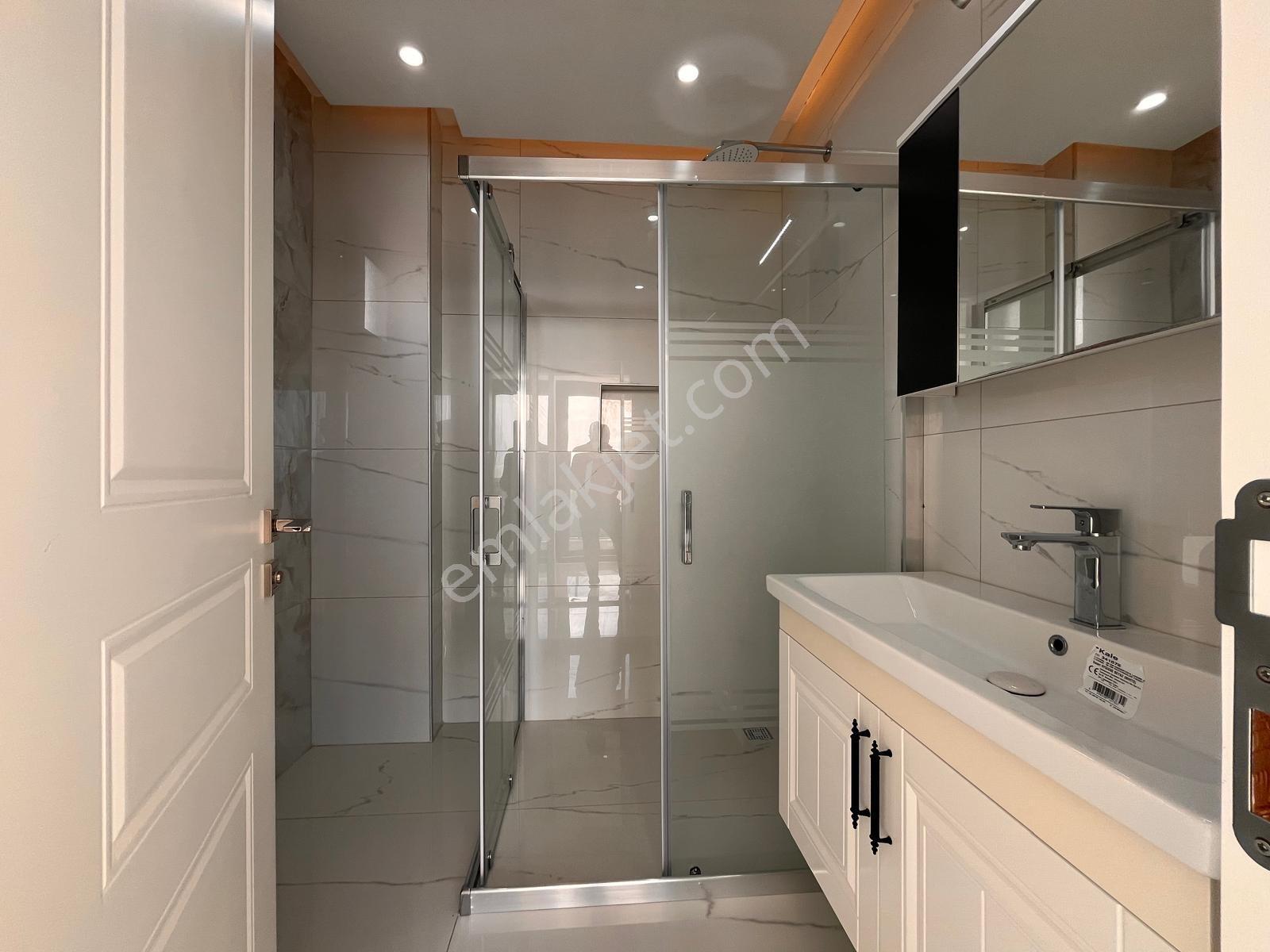 Gerçek Bir Villa 700 M2 Arsa İçinde Bahçeli Havuzlu — fotoğraf 20