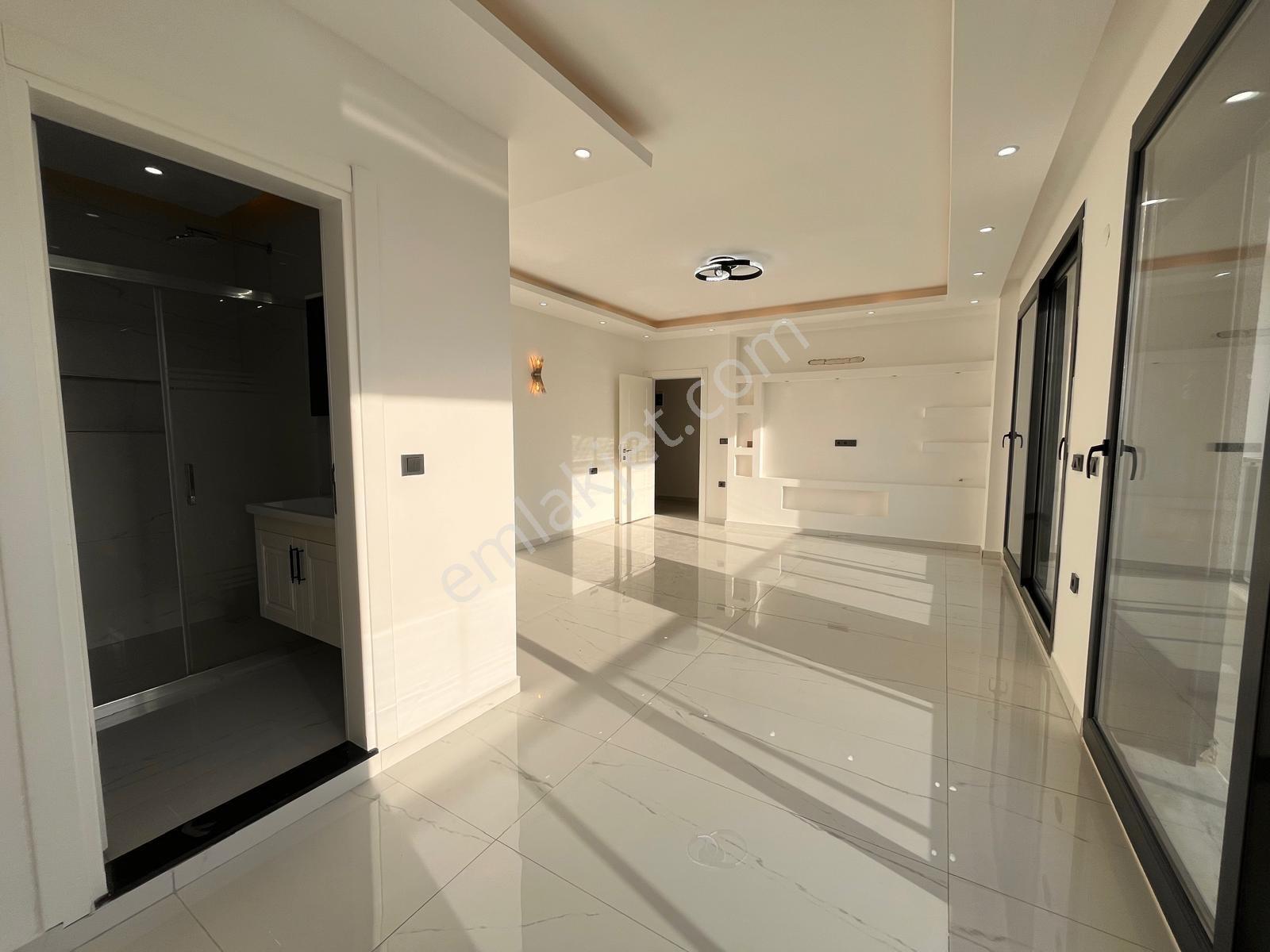 Gerçek Bir Villa 700 M2 Arsa İçinde Bahçeli Havuzlu — fotoğraf 21